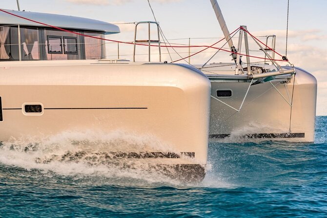 LUXURY Catamaran Sunset and Wine cruise - Portuguese wine and a calm catamaran setting