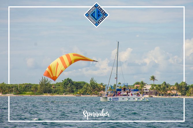 Luxury Catamaran tour to Isla Mujeres with Transportation from Cancun - Lunch and the beach club
