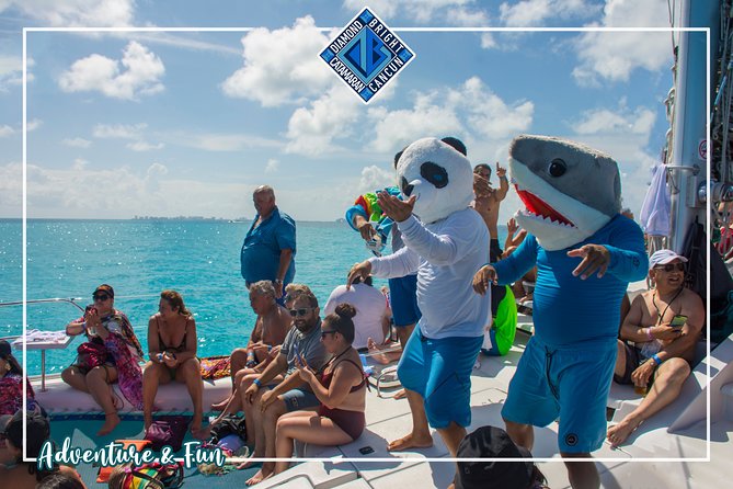 Luxury Catamaran tour to Isla Mujeres with Transportation from Cancun - Hotel pickup sets the tone for the day