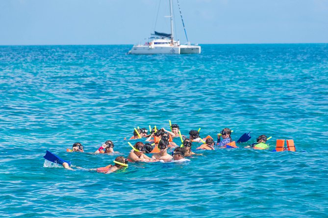 Luxury Catamaran tour to Isla Mujeres with transportation from Playa del Carmen - Starting at Puerto Juarez, not in central Playa del Carmen