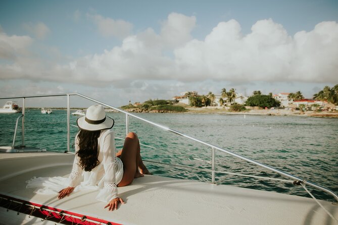Luxury Champagne and Lobster Sail to Boca Catalina - Sailing toward the Antilla shipwreck