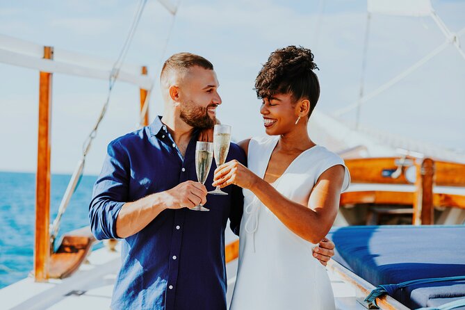 Luxury Four-Course Caribbean Dinner Cruise Experience - A short sail along Aruba’s west coast