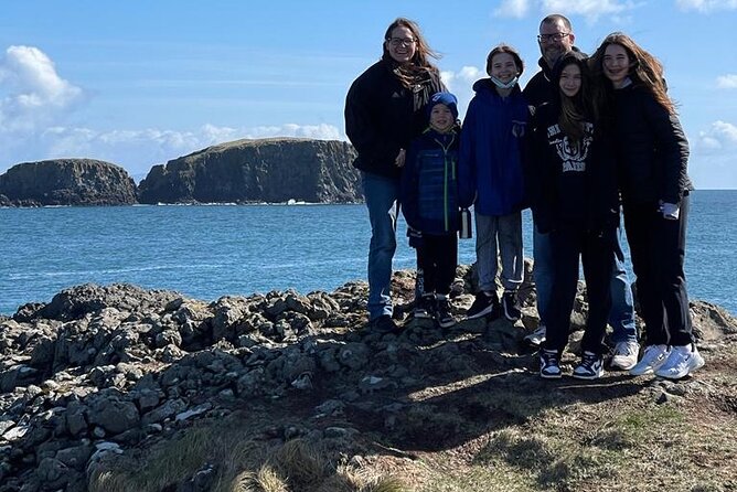 Luxury Giants Causeway Tour in Mercedes + FREE Belfast Mural Tour - Giant’s Causeway: the essential stop