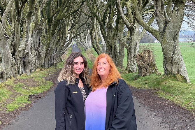 Luxury Giants Causeway Tour in Mercedes + FREE Belfast Mural Tour - Dunluce Castle and Dunseverick’s older story