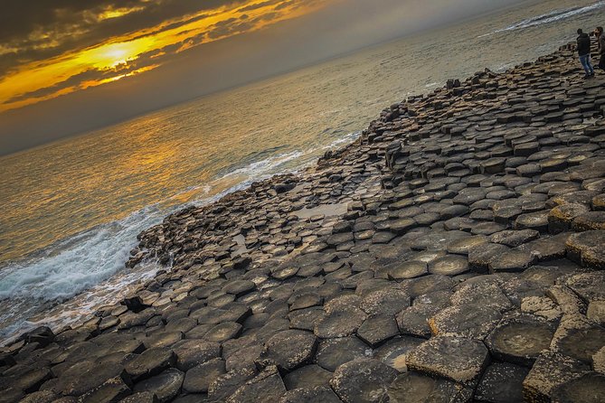 Luxury Giants Causeway Tour in Mercedes + FREE Belfast Mural Tour - The Dark Hedges and its ghost story