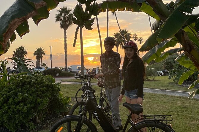 Luxury Guided Electric Bike Tour to Downtown Encinitas - Swami’s Beach and Palm Tree Alley