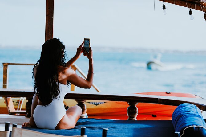 Luxury Lagoon Cruise with Onboard Chef and Signature Cocktails - An open bar that is part of the value