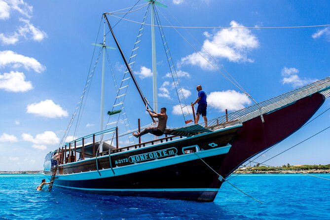 Luxury Lagoon Cruise with Onboard Chef and Signature Cocktails - Spanish Lagoon, snorkeling, and the rope swing