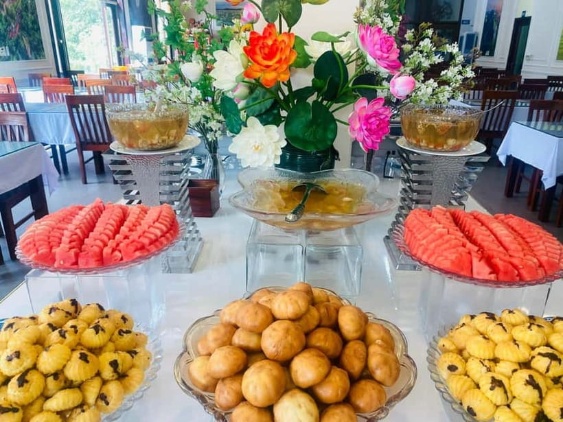 Luxury Limousine Tour: Hoa Lu, Trang An/Tam Coc & Mua Cave - Timing, crowds, and the pace of the day