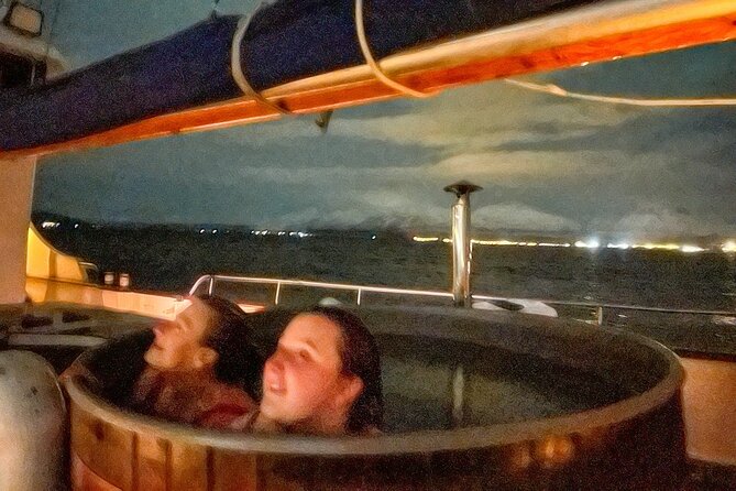 Luxury Northern Lights Yacht Cruise with Hot Tub from Tromsø - Who will enjoy Stella Oceana most?