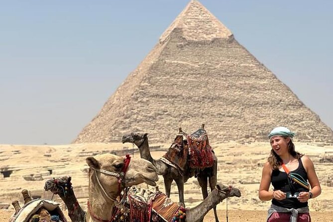 Luxury Private Tour Giza Pyramids ,Egyptian Museum and Bazaars - Three hours among Egypt’s greatest objects