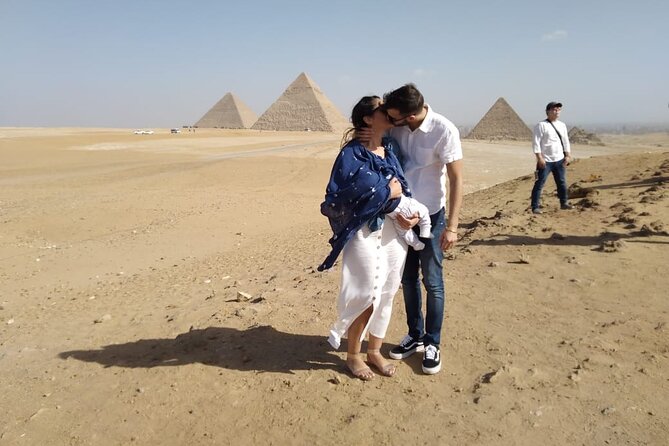 Luxury Private Tour Giza pyramids ,Sphinx ,Camel Rid and Lunch - Koshary lunch and local bazaar stops