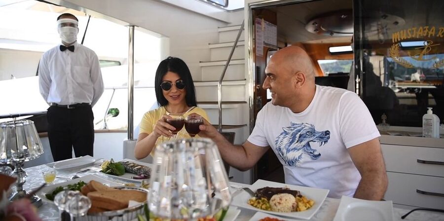Luxury Private Yacht Rental - Is $443 good value for two people?