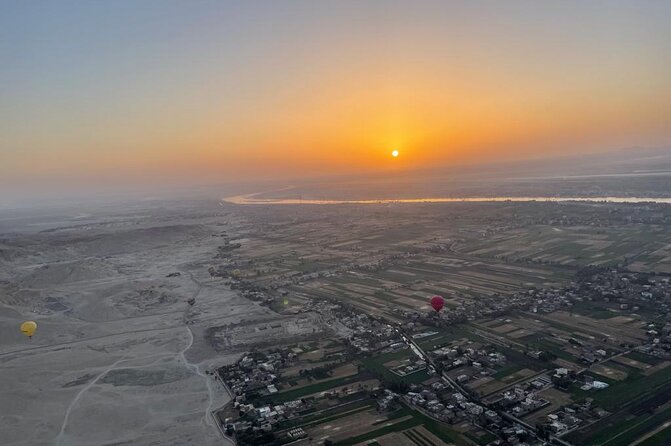 Luxury Sunrise Balloon Ride in Luxor with Hotel Pickup - Weather, backup plans, and the real risk