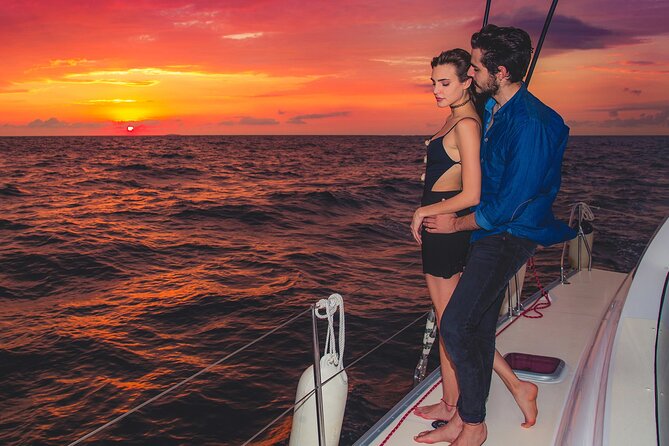 Luxury Sunset Sailing Cruise in Cancun with Light Dinner and Open Bar - A sunset sail with a social, easygoing feel