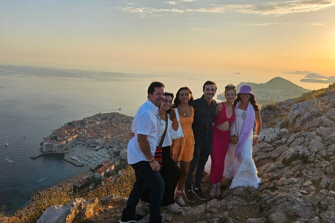 Luxury Sunset Tour with Wine Tasting - What a private tour changes