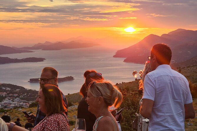 Luxury Sunset Tour with Wine Tasting - Timing, pickup, and practical details