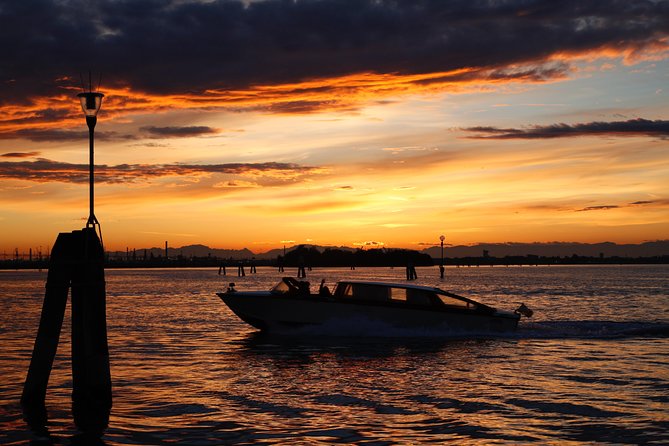 Luxury Tour of Murano & Burano by Private Boat and Guide - How much personal attention do you really get?