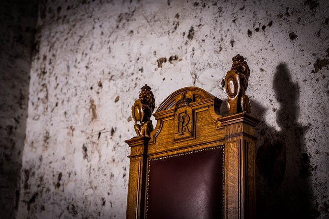 Luxury Whisky Tasting in Edinburgh's Underground Vaults | 90min - Who should book this tasting?