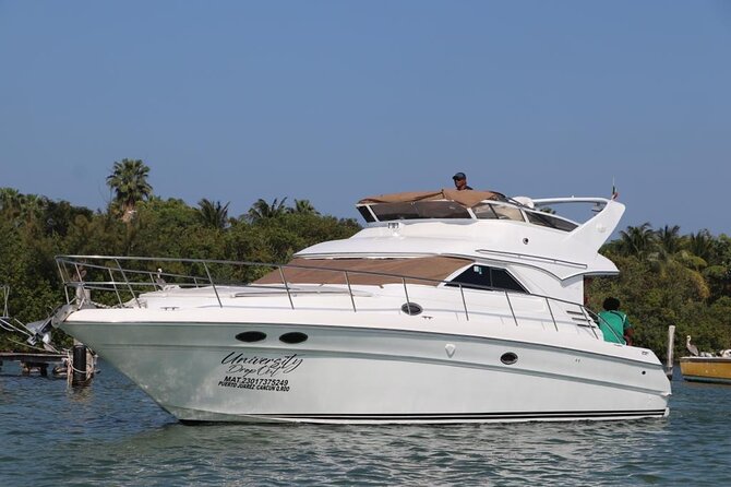 Luxury Yacht in Paradise and snorkel by Isla Mujeres - Picking between the 2, 4, and 6-hour cruises