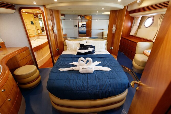 Luxury Yacht Private Rental from Dubai Marina - What the captain and crew add