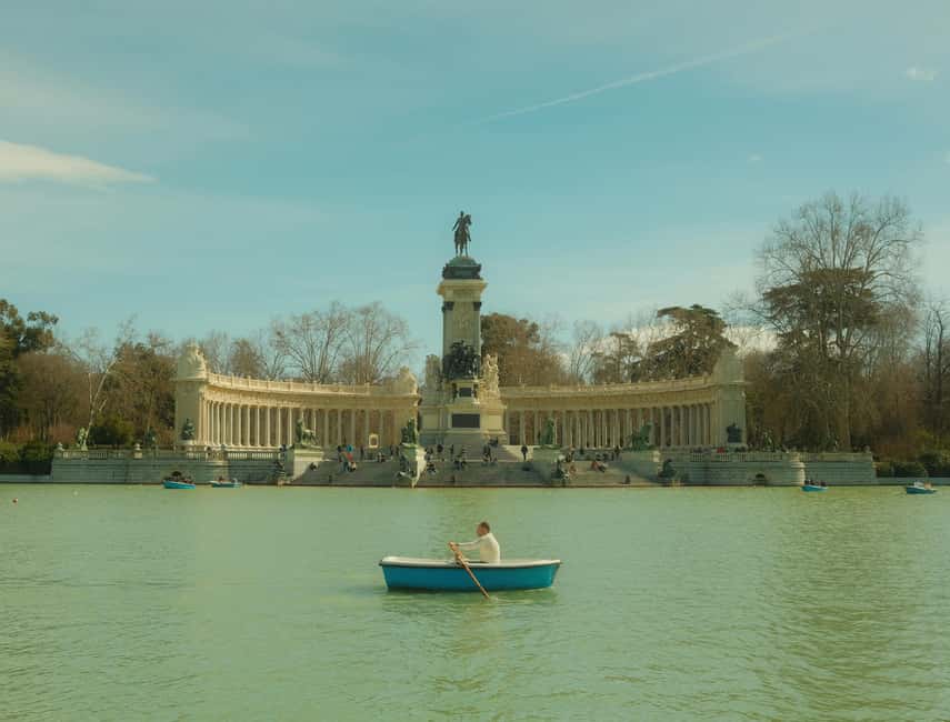 Madrid: Retiro Park Deluxe Tour with Hidden Stories - Why El Retiro deserves a guided walk