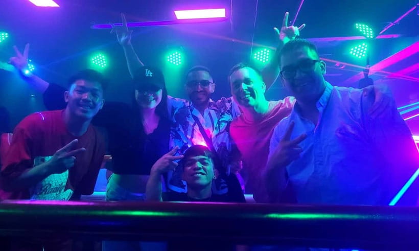 Makati Nightlife: VIP Access to Clubs, Rooftops & Go-Go Bars - Octopus or Royal: the main VIP value