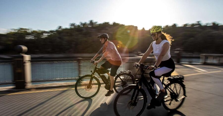 Málaga: 4-Hour Premium E-Bike Tour with Panoramic Views - El Palo, Pedregalejo, and the coastal return