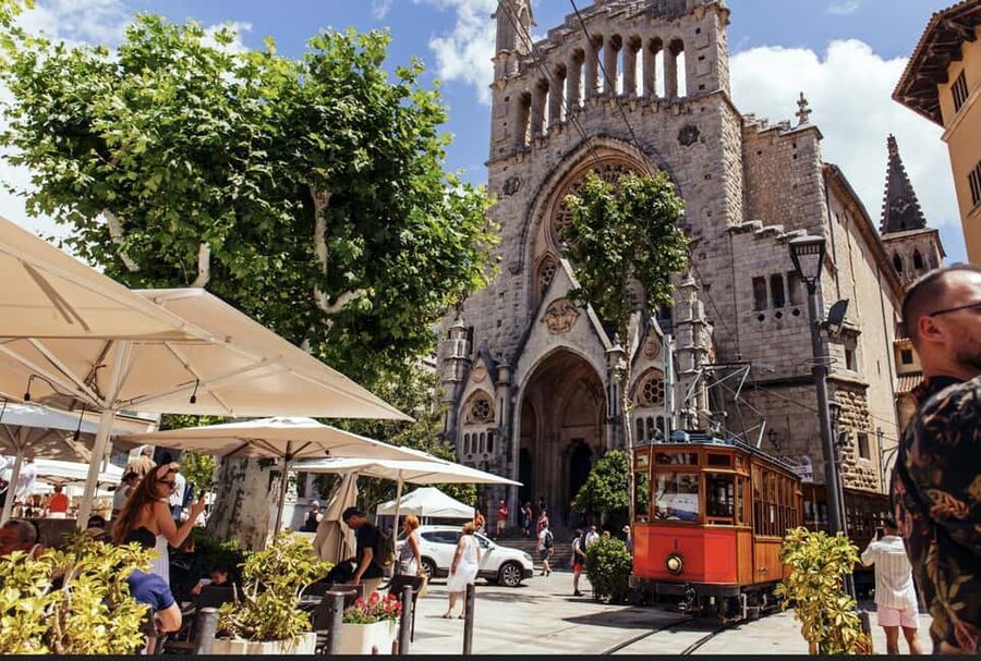 Mallorca: Exclusive Soller Train and Tram Half-Day Tour - Why the complete Palma to Sóller train ride is worth it