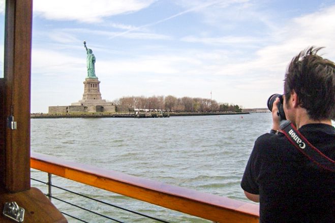 Manhattan: Statue and Skyline Cruise Aboard a Luxury Yacht - Who should book this cruise?