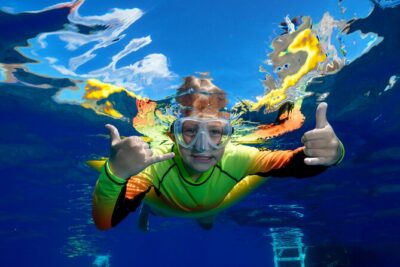Maui: Molokini and Turtles Luxury Yacht Snorkel