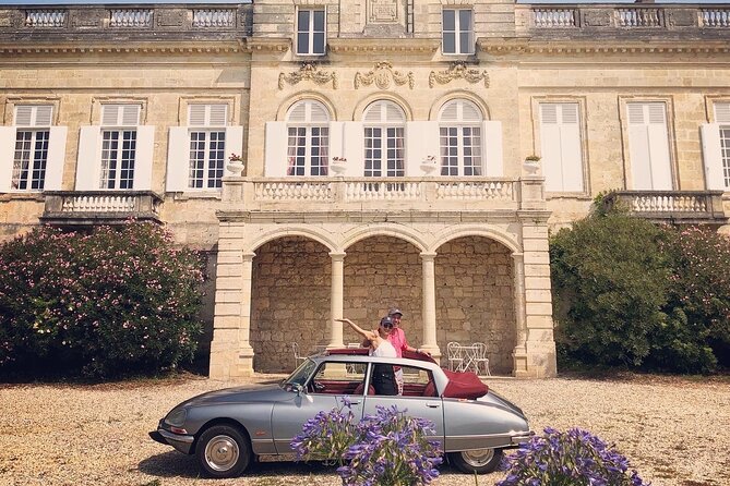 Médoc luxury wine tour aboard a Citroën DS Limousine Convertible - Grand estates and smaller producers