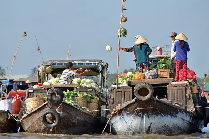 Mekong Delta 2-Day Tour: Floating Markets, Biking, Amazing Tour - Ben Tre, where the delta becomes a food tour