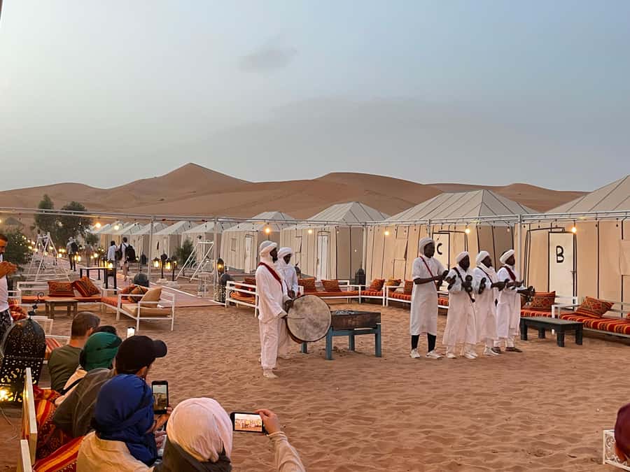 Merzouga: 1-Night in the luxury camp. camel ride & Dinner - A Cold, Quiet Night Under the Stars