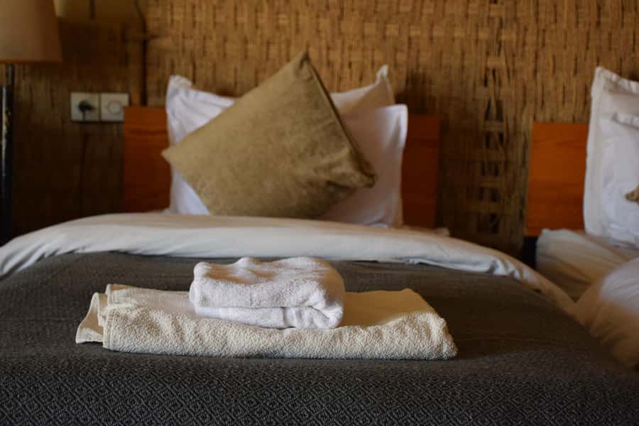 Merzouga: Overnight Stay in Luxury Desert Tent with Dinner - Who will enjoy this overnight stay?