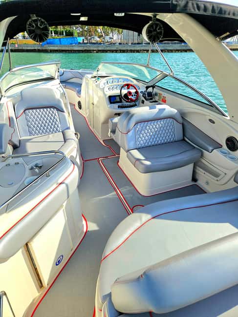Miami: Exclusive Private Boat Guided Tour - Downtown Miami from the bay