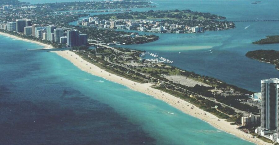 Miami From Fort Lauderdale Premium Driving Tour with Cruise - South Beach and the pastel Art Deco streets