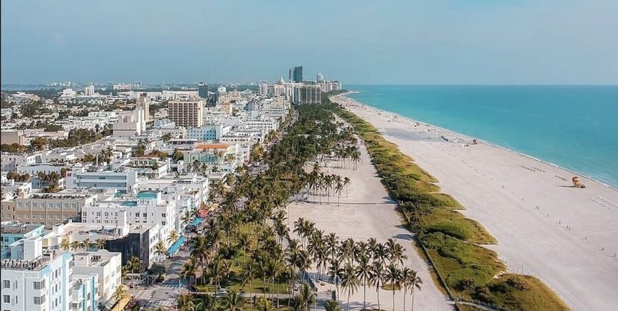 Miami: Private Luxury Airplane Tour with Champagne - Starting at Miami Executive Airport