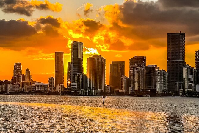 Miami Skyline Boat Cruise Past Millionaire's Homes Optional Stop - Why the mansion views work, and where they fall short
