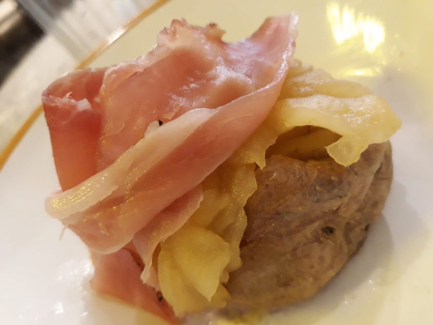 Milan’s Full-Meal Gourmet Food Tour - More Than Tastings - Brera and the final pastry, cannoncini, and espresso