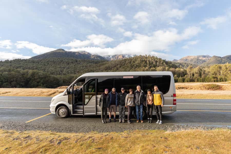 Milford Sound: Premium Small Group Tour from Queenstown - A small Mercedes van makes a real difference