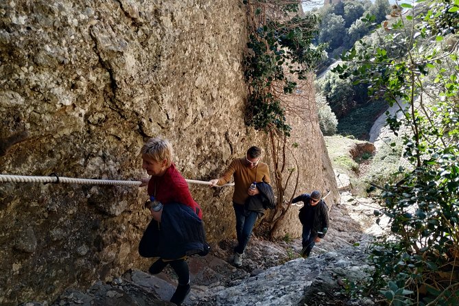 Montserrat Hiking Experience & Monastery Premium Small Group Tour - The alternative cable car route