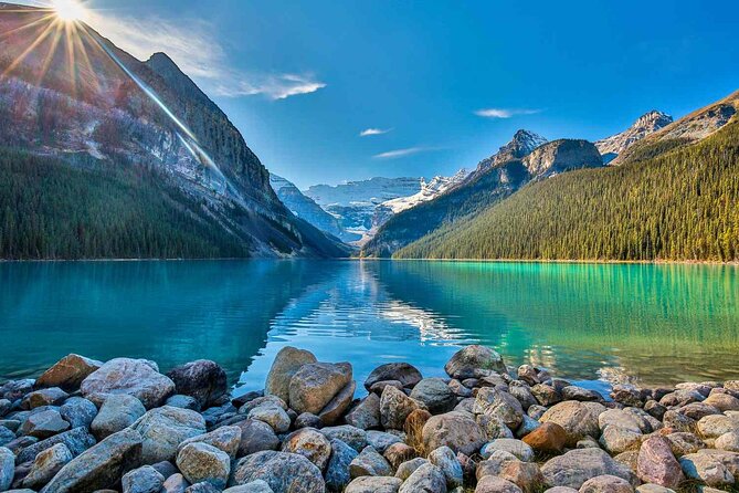 Moraine Lake and Lake Louise Private Premium Day Tour - Moraine Lake: the main scenic stop