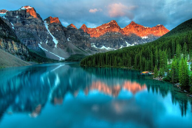 Moraine Lake & Lake Louise Sunrise | Award-Winning Premium Tour - Why the sunrise timing matters at Moraine Lake
