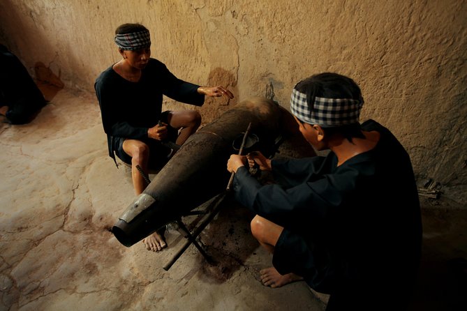 Morning CuChi Tunnels-Tapioca-Secret Traps Luxury Speedboat 2Ways - The shooting range and an important timing warning