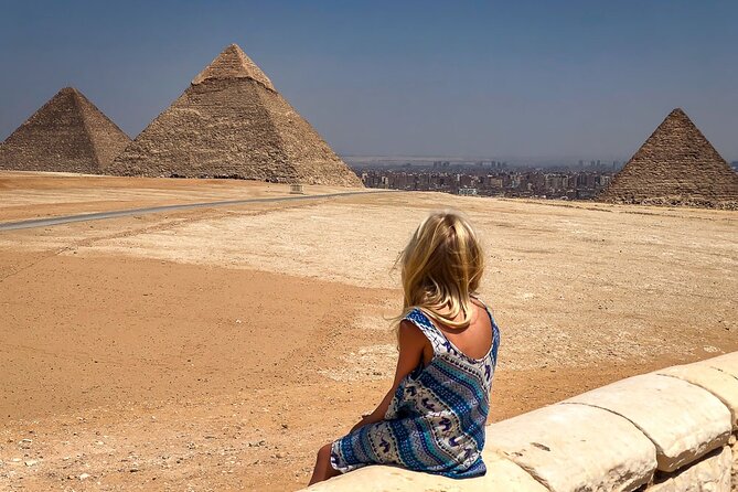 MrBeast 100 Hours Inside the Pyramids: An Exclusive Tour - The guide can make or break the visit