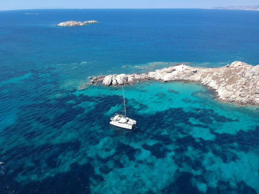Naxos: Luxury Catamaran Day Trip with Lunch and Drinks - How comfortable is the catamaran?