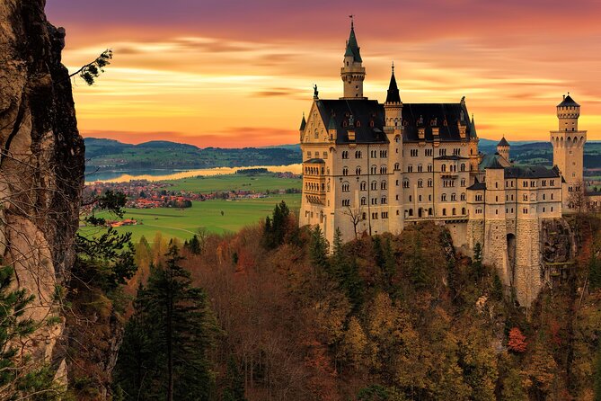 Neuschwanstein & Linderhof Castle Luxury Private Tour from Munich - Why this private castle day works so well