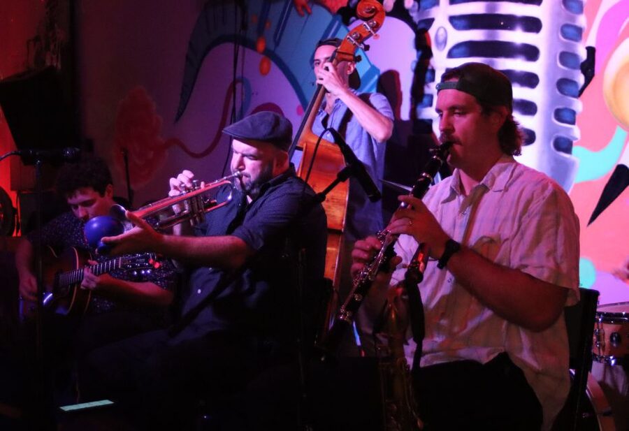 New Orleans: Frenchmen Street VIP Live Music Pub Crawl - The Frenchmen Art Market between music stops