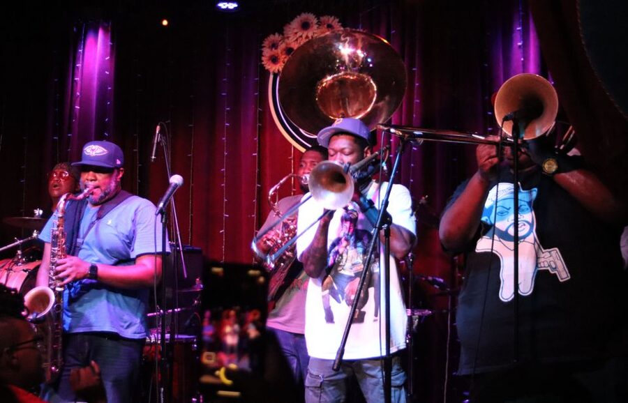 New Orleans: Frenchmen Street VIP Live Music Pub Crawl - Why solo visitors and small groups fit this crawl